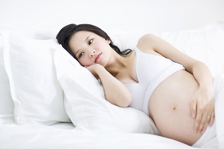 Viêm cổ tử cung ảnh hưởng nhiều đến mẹ bầu và thai nhi