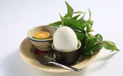Có nên chữa yếu sinh lý bằng trứng vịt lộn hay không? Cách thực hiện