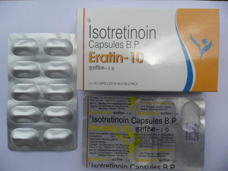 Thuốc trị mụn nội tiết tố hiệu quả Isotretinoin